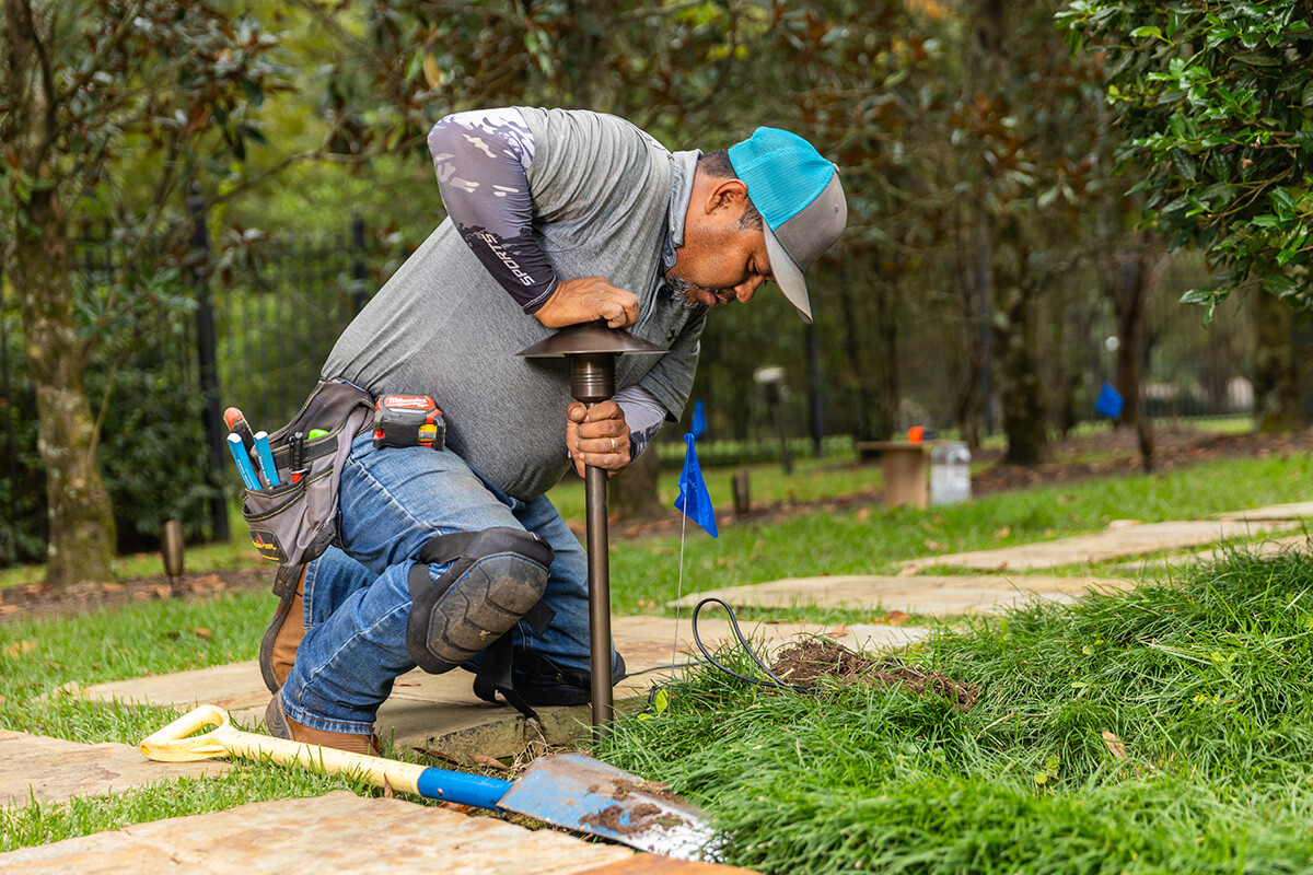 landscape lighting installation crew walkway lighting 1